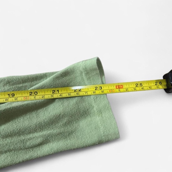 Ed Hardy Light Green Long-Sleeve Graphic Tee with 'Love Kills' Skull - Picture 3 of 5